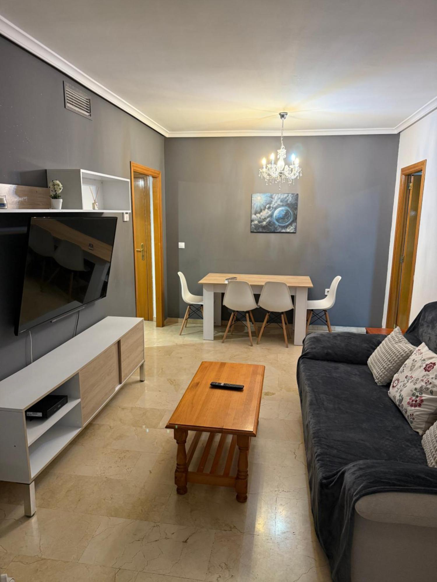 Beautifull Apartment In เบนิดอร์ม ภายนอก รูปภาพ